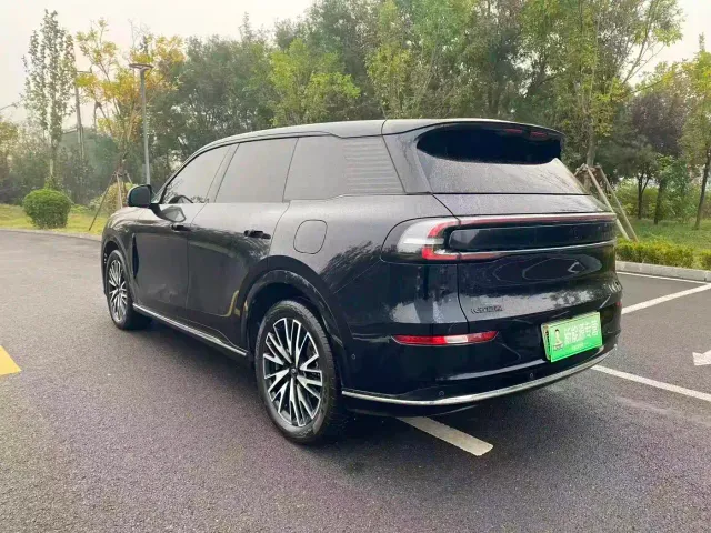 Changan Qiyuan Q07 — Фото автомобиля 7