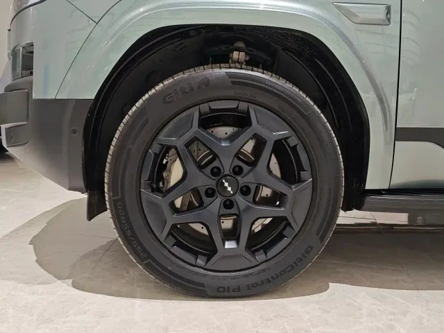 BYD FangChengBao Titanium 7 — Фото автомобиля 16