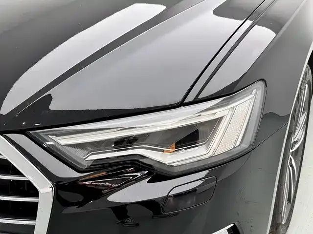 Audi A6L — Фото автомобиля 14