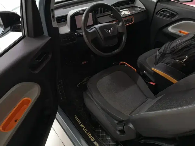 Wuling Hongguang Mini EV — Фото автомобиля 15