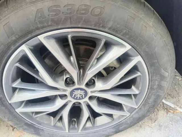 BYD Qin PLUS — Фото автомобиля 7