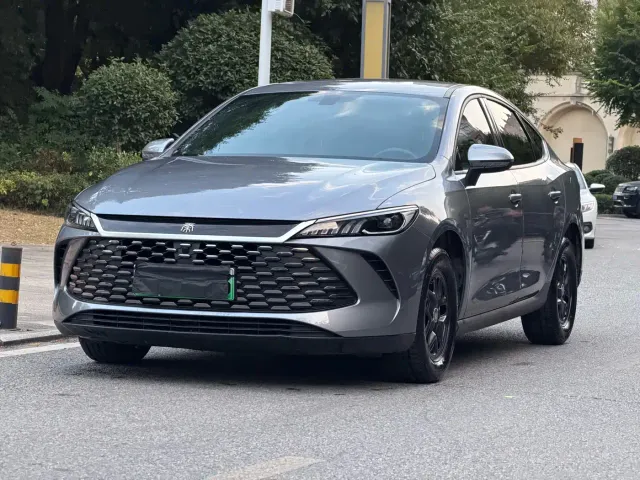 BYD Qin PLUS — Фото автомобиля 2