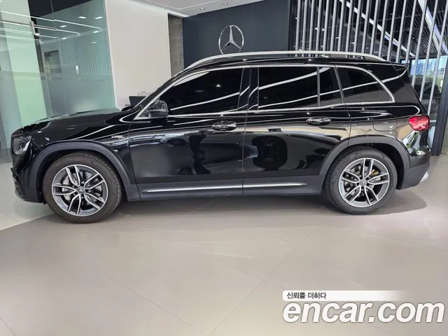Mercedes-Benz GLB-Class — Фото автомобиля 6