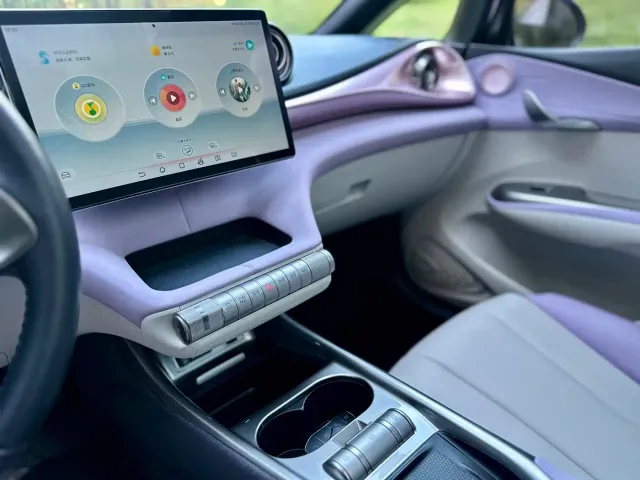 BYD Dolphin — Фото автомобиля 13