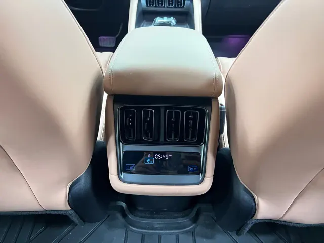 BYD Song L EV — Фото автомобиля 18