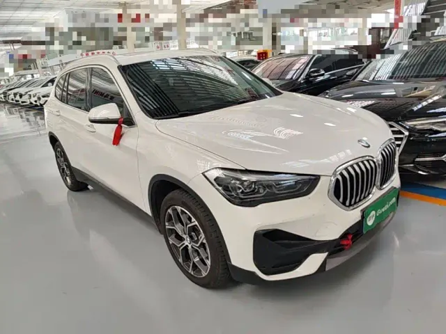 BMW X1 — Фото автомобиля 3