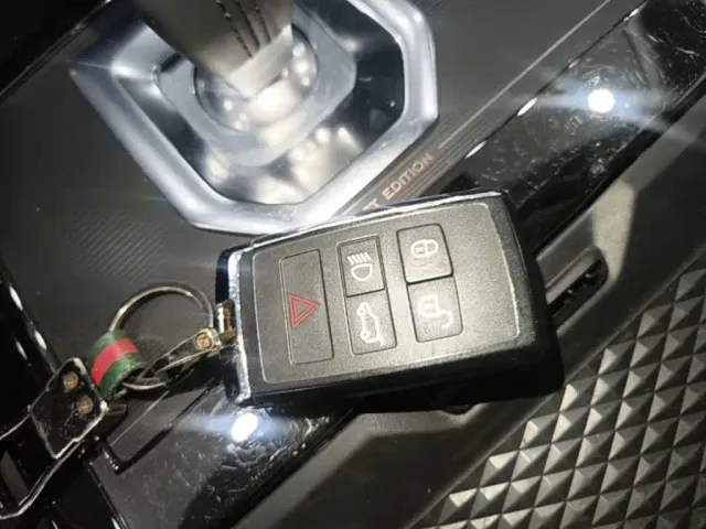 Land Rover Range Rover Evoque — Фото автомобиля 8