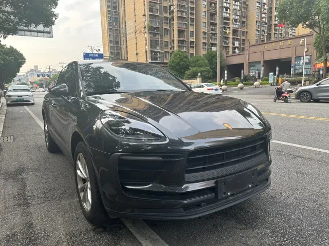 Porsche Macan — Фото автомобиля 3