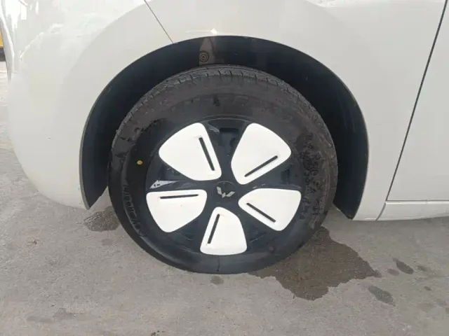 Wuling Hongguang Mini EV — Фото автомобиля 22