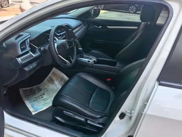 Honda Civic — Фото автомобиля 9