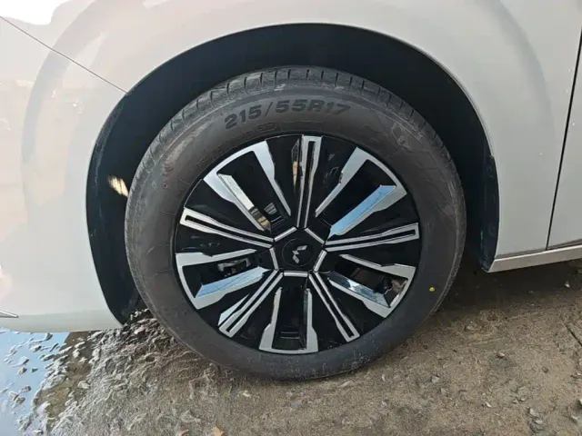 Wuling Starlight 730 — Фото автомобиля 22