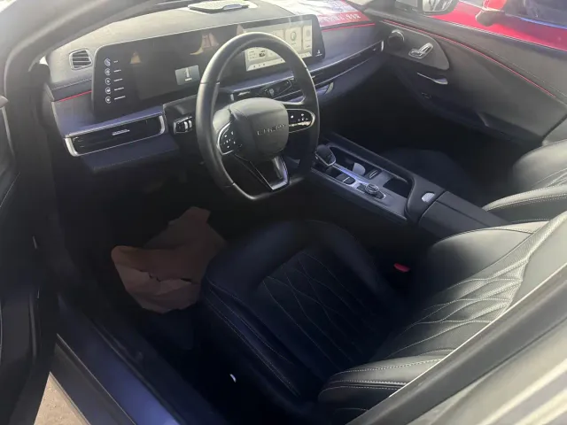 Chery Arrizo 8 — Фото автомобиля 3