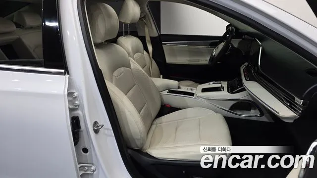 Hyundai Grandeur Новый Grandeur IG — Фото автомобиля 24
