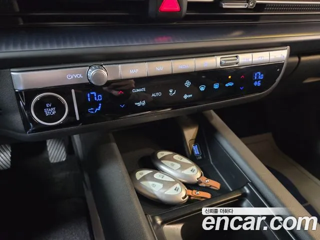 Hyundai Ioniq 6 — Фото автомобиля 16