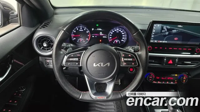 Kia K3 Новый K3 2 поколение 1.6 Turbo GT 5 дверей — Фото автомобиля 12