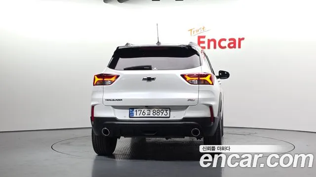 Chevrolet Trailblazer — Фото автомобиля 4