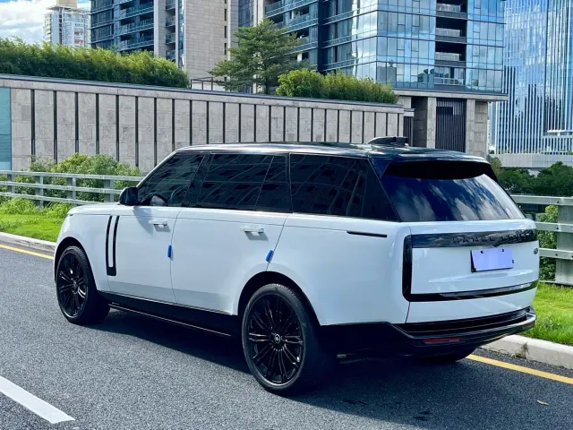 Land Rover Range Rover — Фото автомобиля 4