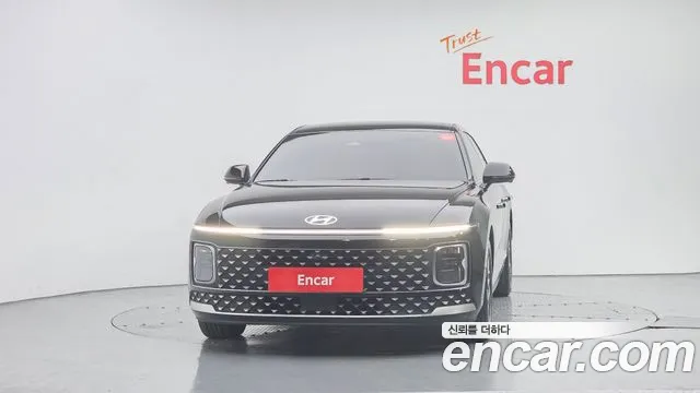 Hyundai Grandeur GN7 — Фото автомобиля 3