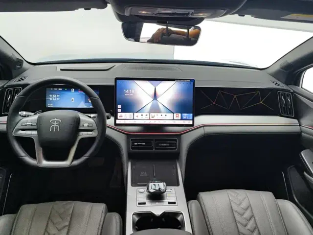 BYD Song L DM-i — Фото автомобиля 12