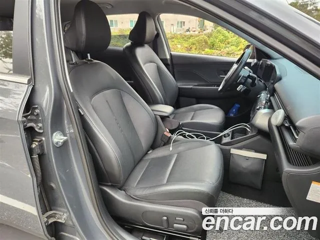 Hyundai Kona SX2 — Фото автомобиля 7