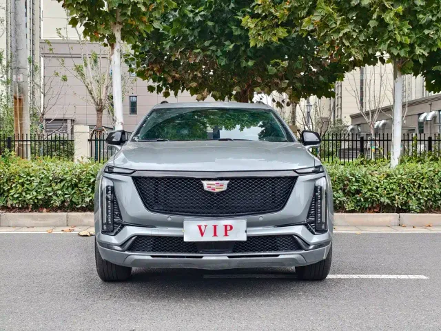 Cadillac XT5 — Фото автомобиля 2