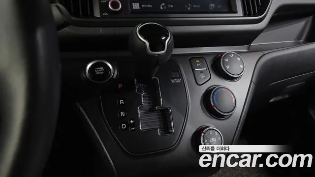 Kia RAY Новый Kia Ray Prestige — Фото автомобиля 7