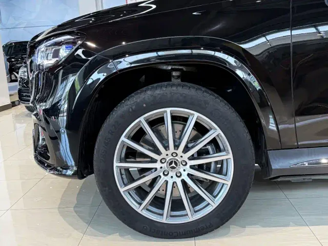 Mercedes-Benz GLS-Class — Фото автомобиля 11