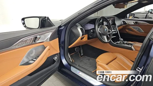 BMW 8-Series — Фото автомобиля 9