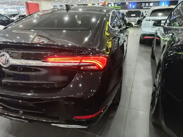 Buick LaCrosse — Фото автомобиля 7