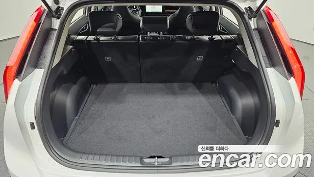Kia Niro All Niro EV Air — Фото автомобиля 15