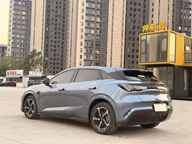 BYD Seal 06 GT — Фото автомобиля 6