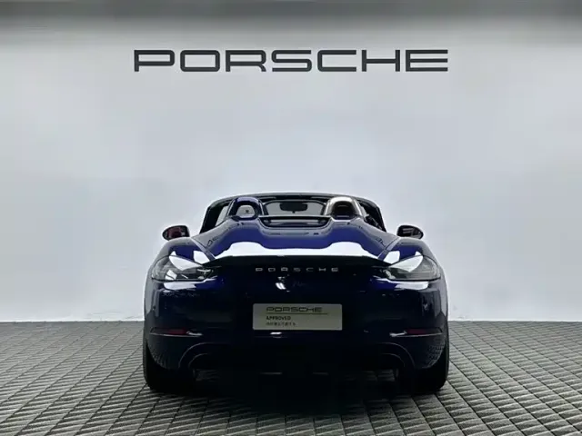 Porsche 718 — Фото автомобиля 5