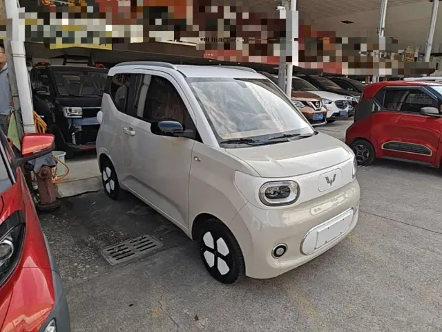 Wuling Hongguang Mini EV — Фото автомобиля 3