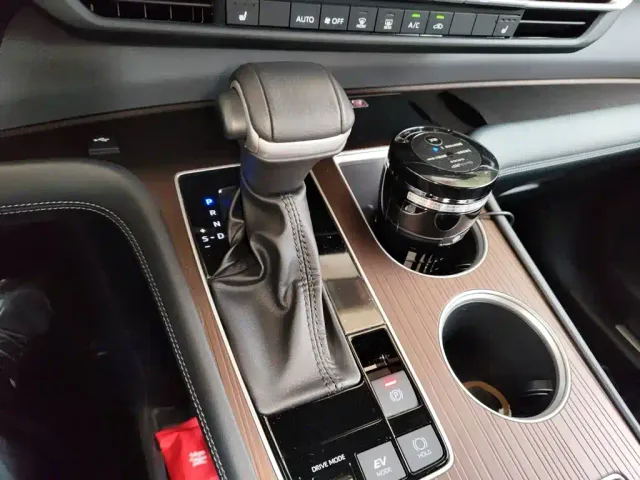 Toyota Granvia — Фото автомобиля 6