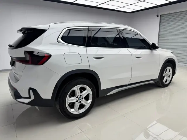 BMW X1 — Фото автомобиля 5