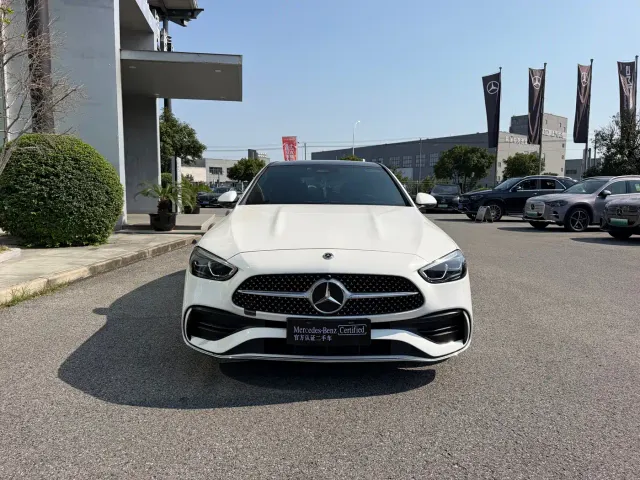 Mercedes-Benz C-Class — Фото автомобиля 3