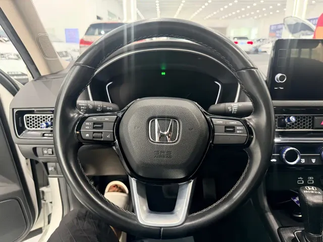 Honda Civic — Фото автомобиля 7