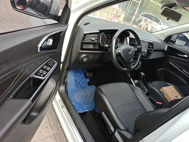 Jetta VS5 — Фото автомобиля 15