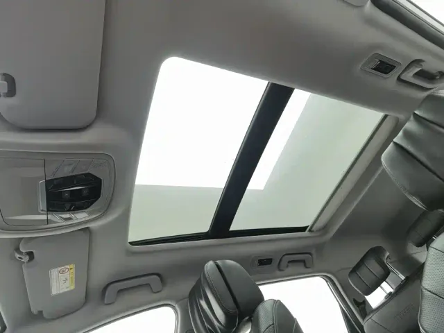 Chery Tiggo 8 — Фото автомобиля 14