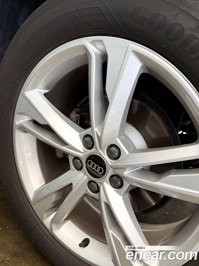 Audi Q3 F3 — Фото автомобиля 5