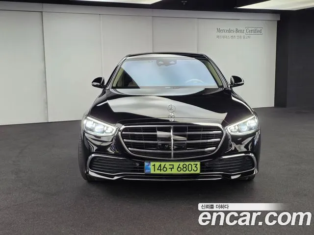 Mercedes-Benz S-Class — Фото автомобиля 3