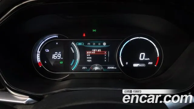 Kia Niro Niro Plus Air — Фото автомобиля 8