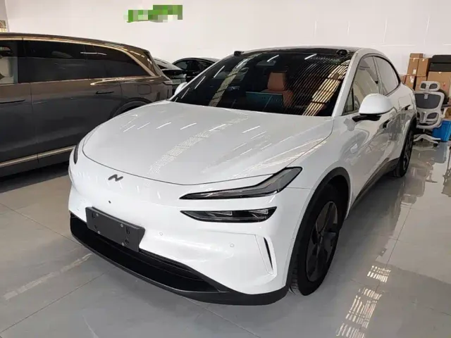 Фотография автомобиля — Onvo L60