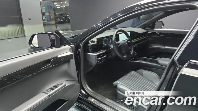 Hyundai Grandeur GN7 — Фото автомобиля 10