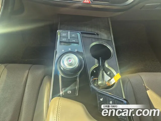 Kia K8 2.5 Бензин 2WD — Фото автомобиля 12