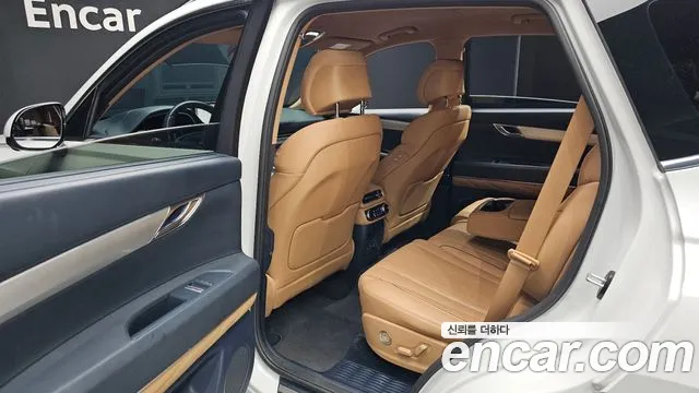 Genesis GV80 — Фото автомобиля 18