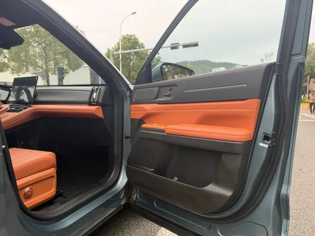 Jetour X70L — Фото автомобиля 12