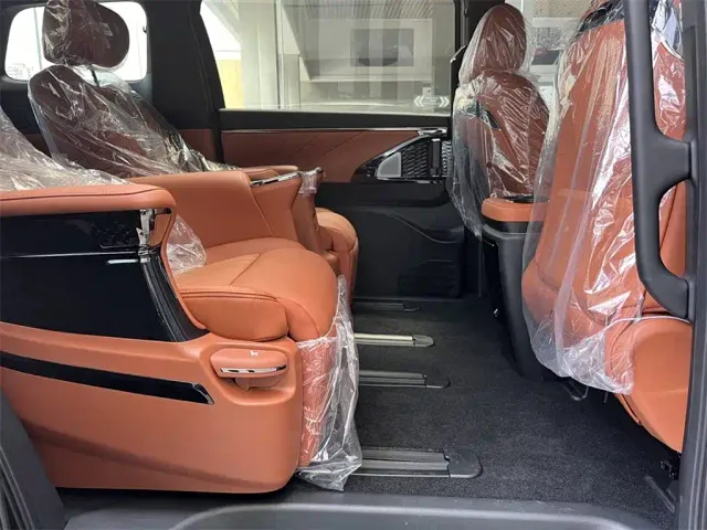 GAC Trumpchi E9 — Фото автомобиля 7