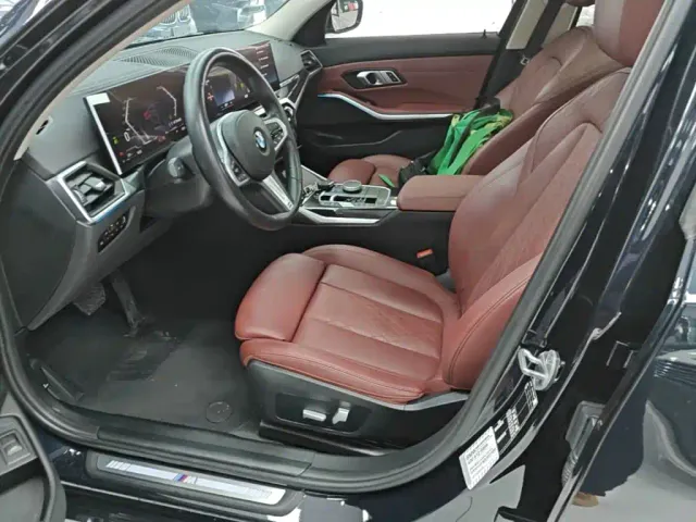 BMW 3 Series — Фото автомобиля 14