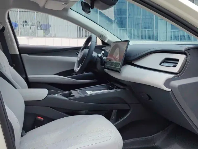 BYD Seal 06 DM-i Touring — Фото автомобиля 12